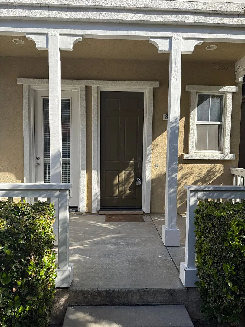 Now Available! | $4,950 | Stunning 4br/4ba Communications Hill Home W/ En-Suite Bathrooms — Photo 4