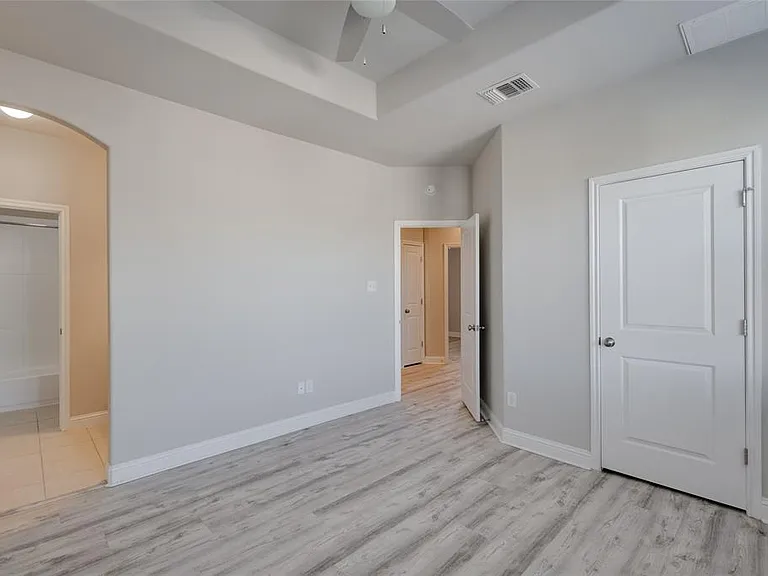 5701 Cougar Dr #D — Photo 21