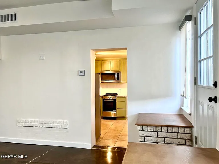 1203 Madeline Dr #B — Photo 13