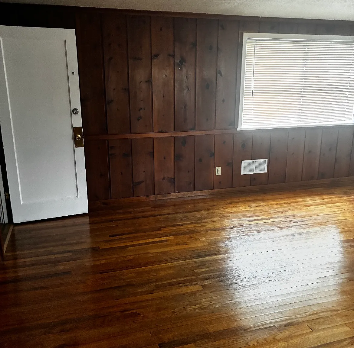 Northshore Apartments — Photo 4