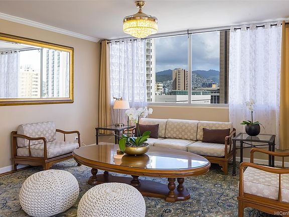 3rd image of 2500 Kalakaua Ave APT 1004
