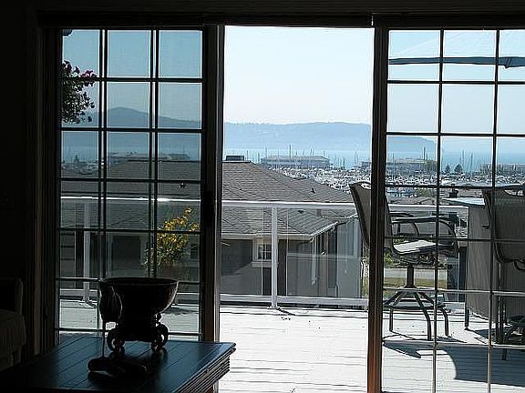 Deck view area