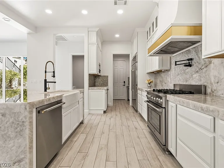 11834 Waterford Castle Ct — Photo 7
