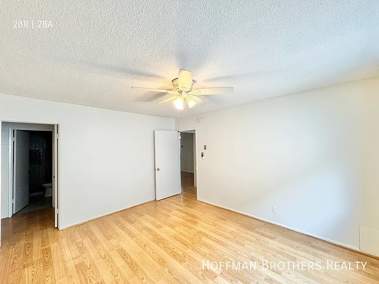 930 S Shenandoah St #2 — Photo 5