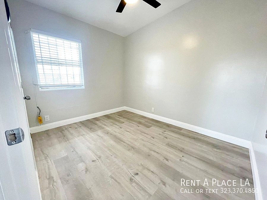 1st image of 703 W 79th St #4B