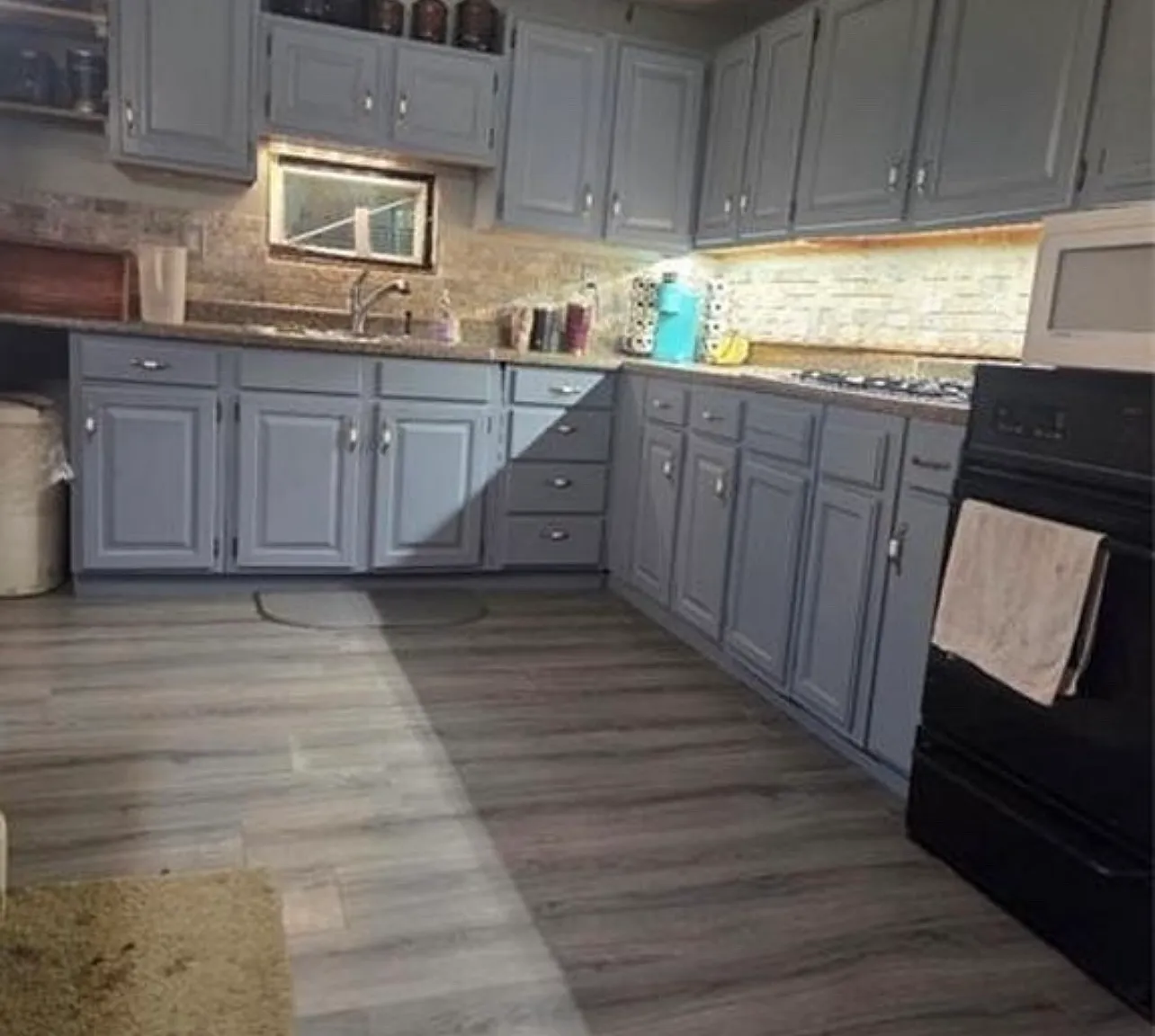 3 bed, 1.5 bath, 1492 sqft, $1,000 — Photo 4