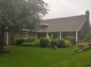 1732 Lincoln Ave, Crest Hill, IL 60403