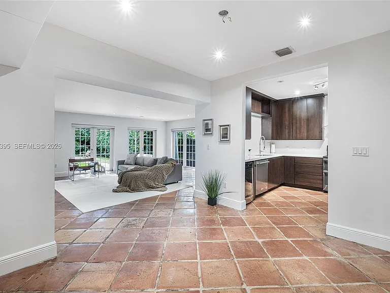 4150 Ventura Ave — Photo 14