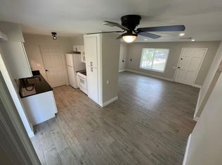 8566 119th St #1, Seminole, FL 33772