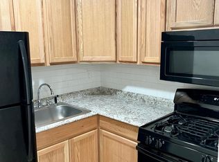 17 Fargo Ct, Coram, NY