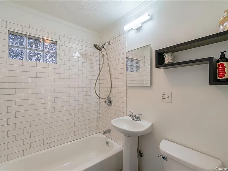 72 Riverview Dr — Photo 8