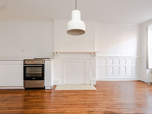 5th image of 254 Vernon Ave #1