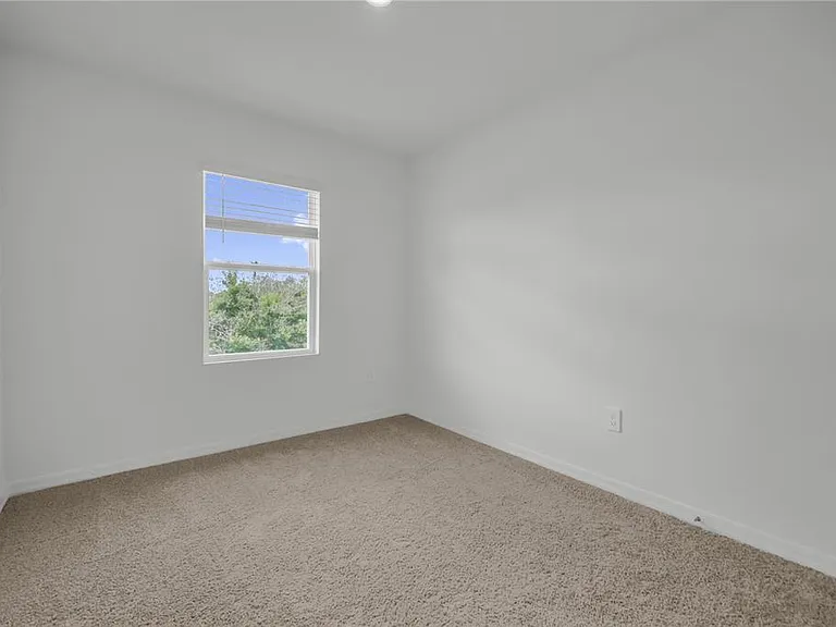 1831 Rock Elm Rd — Photo 12