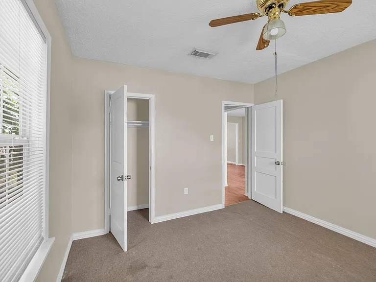 7304 Kinney St — Photo 21