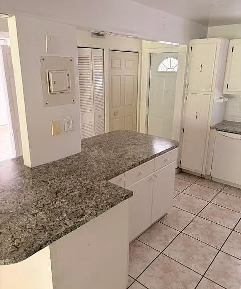 607 S State Road 7 #1G — Photo 10