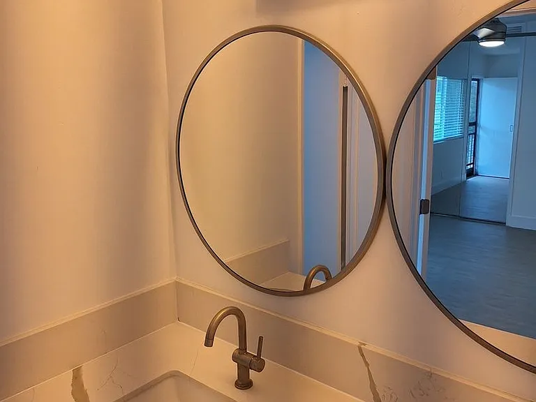 336 S Norton Ave #204 — Photo 20
