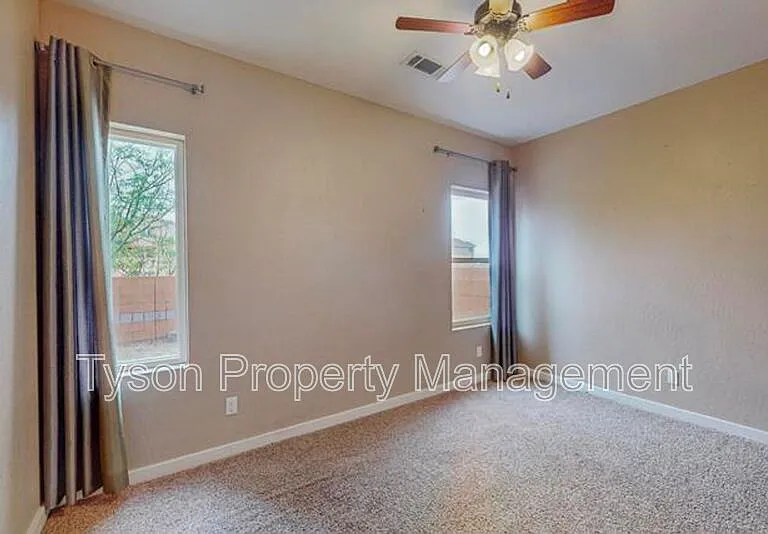 1667 Domino Dr SE — Photo 12