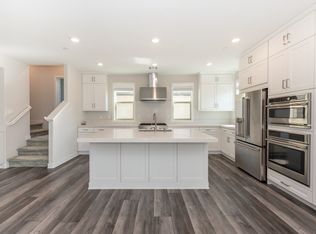 356 Chorus, Irvine, CA 92618