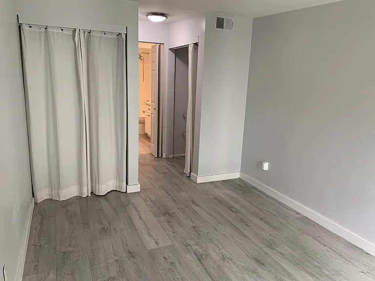 6151 Rancho Mission Rd #308 — Photo 10