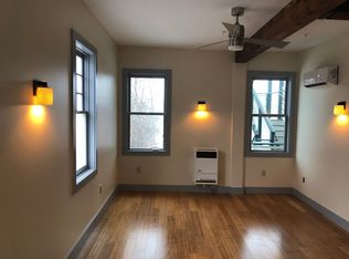 24 Washington St APT 6, Middlebury, VT 05753