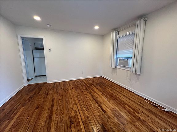 3rd image of 40 Firwood Rd #A