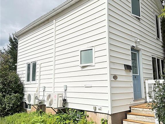 4th image of 622 Canso St