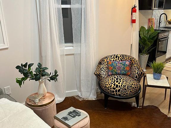 3rd image of 107 Magazine St APT 1