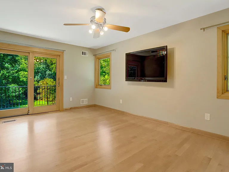 6030 Berwynd Rd — Photo 26