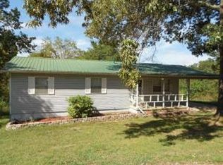 902 N Cove St, Harrison, AR 72601