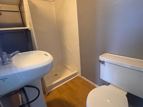 5th image of 65 Pleasant St #1-11