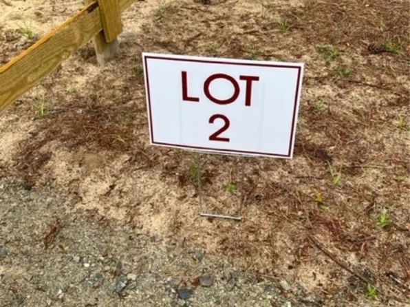 Hollywood Rd, Sanford, NC 27332