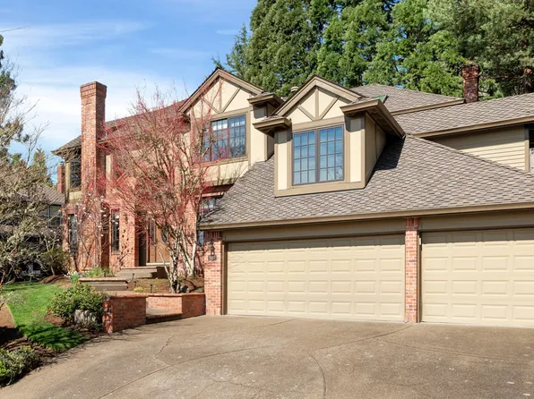 9023 NW Benson St, Portland, OR 97229