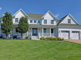 31 Columbus Dr, Monmouth Beach, NJ