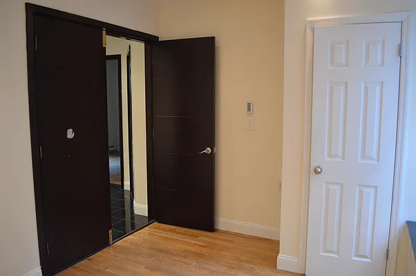 Rented by CoSo Apartments | media 18