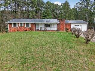 365 Cherokee Trl, Copperhill, TN 37317