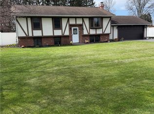 6 Red Wing Ln, Horseheads, NY 14845