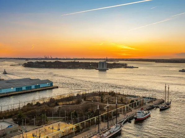 360 Furman Street image 52 of 63