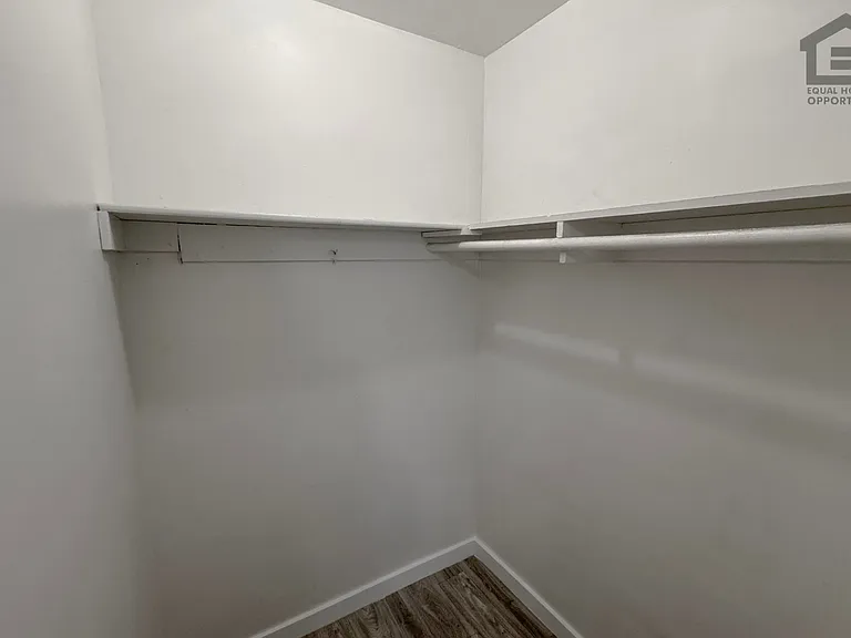 1336 E Willetta St — Photo 21