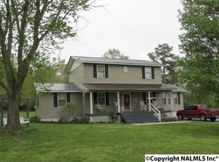1054 County Road 482, Crossville, AL 35962