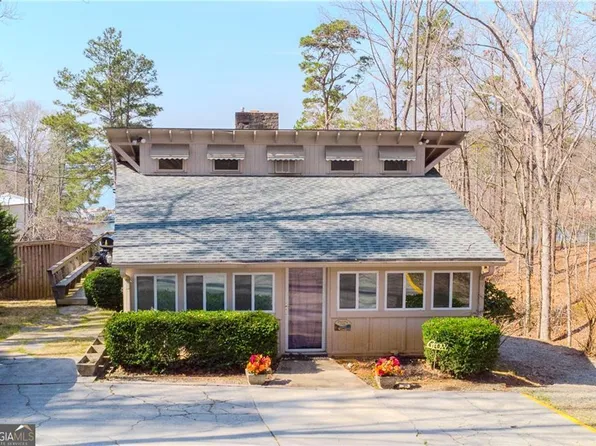 6442 Ford Rd, Flowery Branch, GA 30542