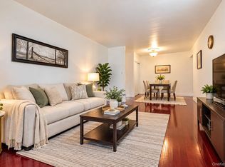 27-05 Parsons Boulevard #6F, Flushing, NY 11354