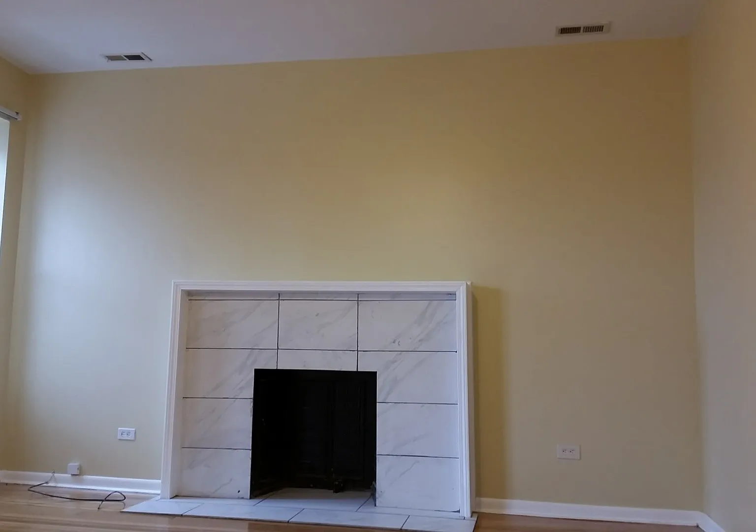 4 bed, 2400 sqft, $3,000 — Photo 3