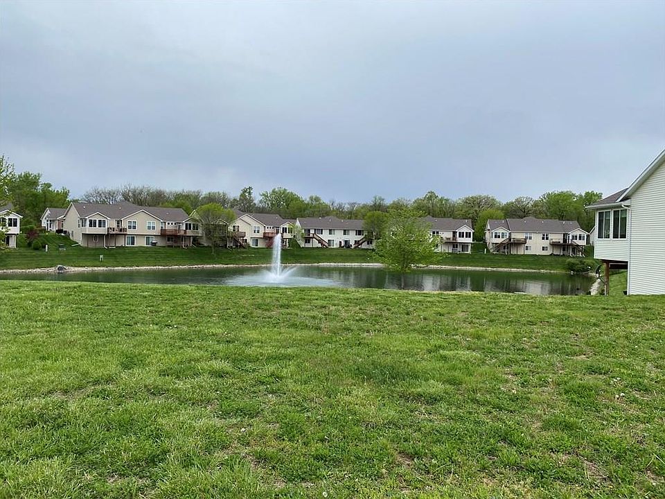 2nd image of 870 Wolf Creek Dr