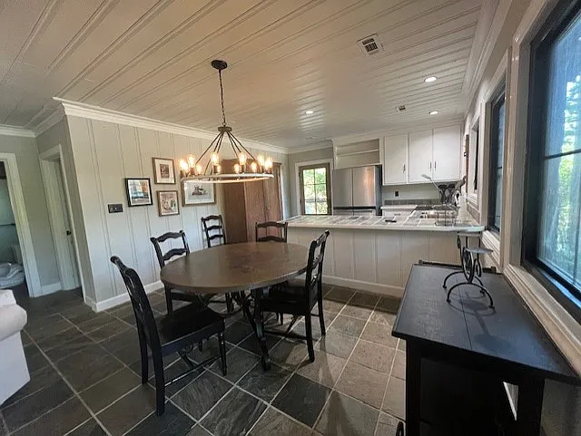 454 Cove Dr — Photo 6