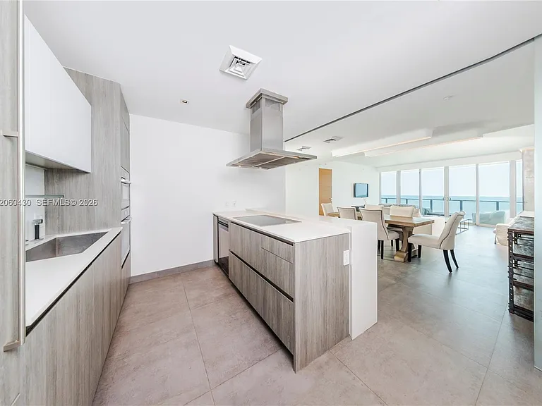 350 Ocean Dr #604N — Photo 17