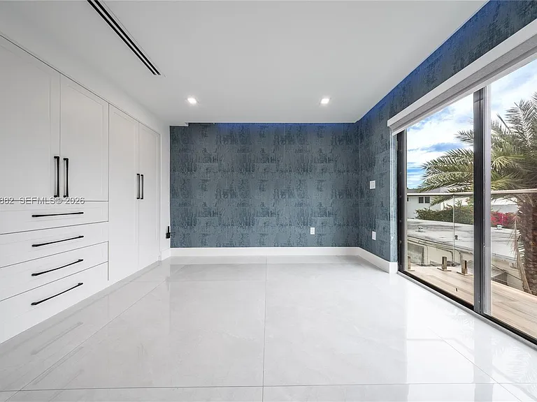 5601 N Ocean Dr — Photo 38