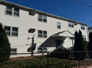 335 Plantation St #3, Worcester, MA 01604