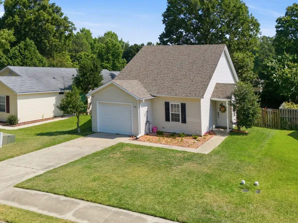3714 Elizabeth Avenue, New Bern, NC 28562