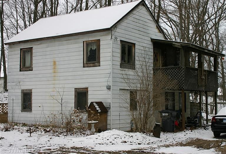 1st image of 4951 Tyler St