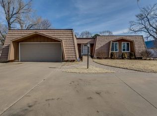 211 N Springfield Ave, Anthony, KS 67003